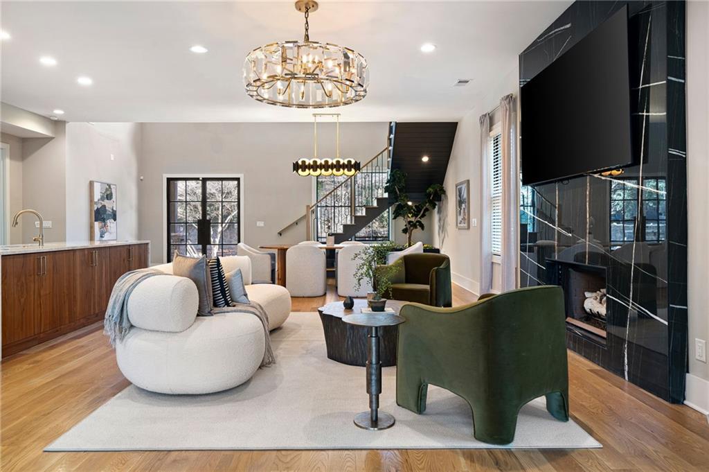 1380 Wayne Avenue NE