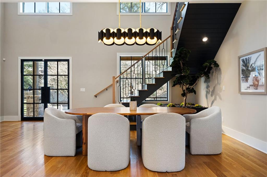 1380 Wayne Avenue NE