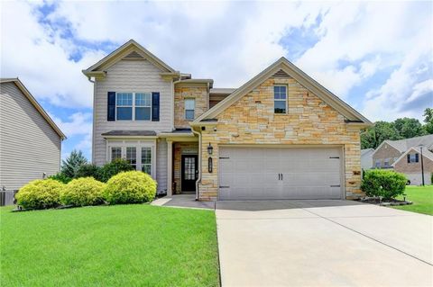 Homes For Rent - 1998 Lakeview Bend Way<br/> Buford, GA 30519