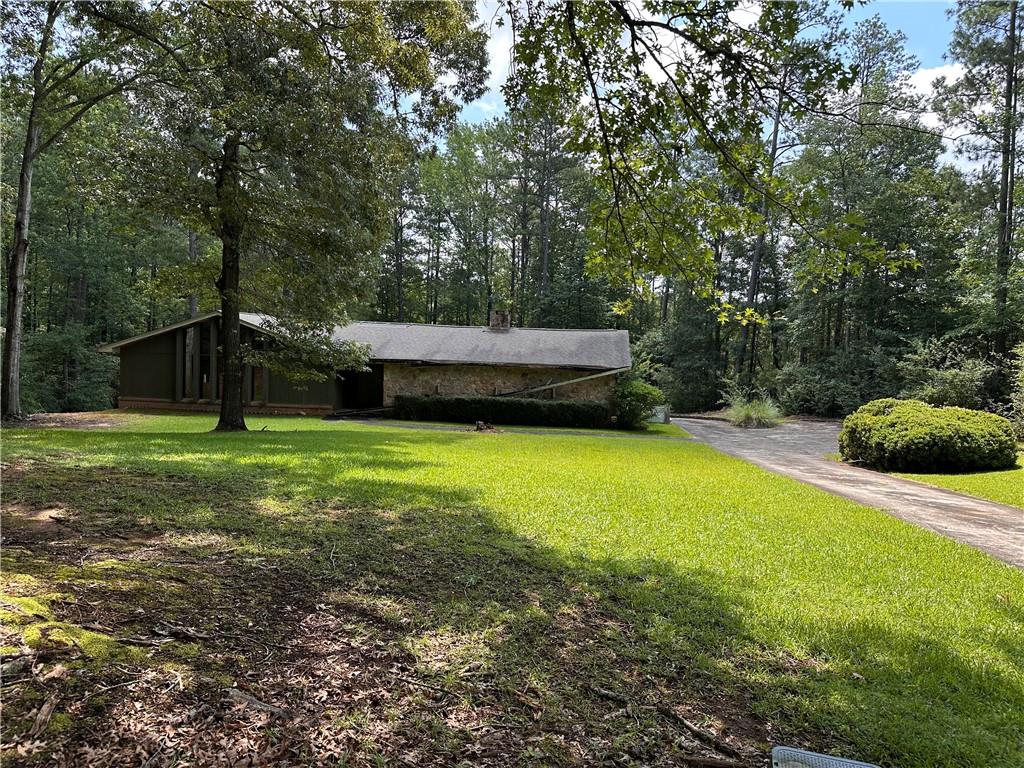 4520 Thompson Road