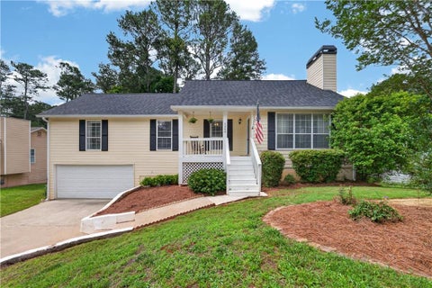 Homes For Sale - 1269 Westover Trace<br/> Acworth, GA 30102