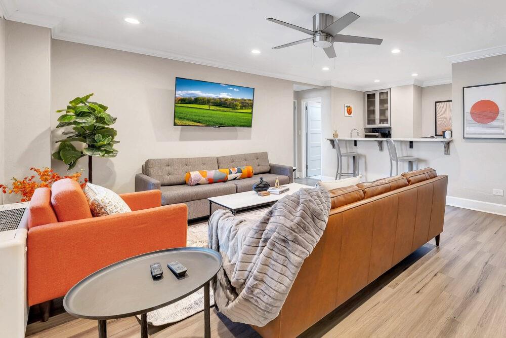 300 Peachtree Street NE 6H
