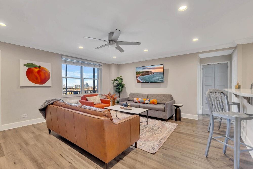 300 Peachtree Street NE 6H
