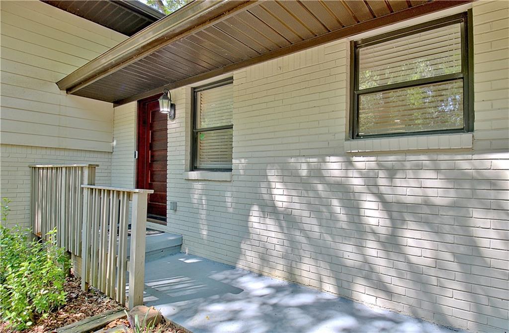 1453 Midview Drive