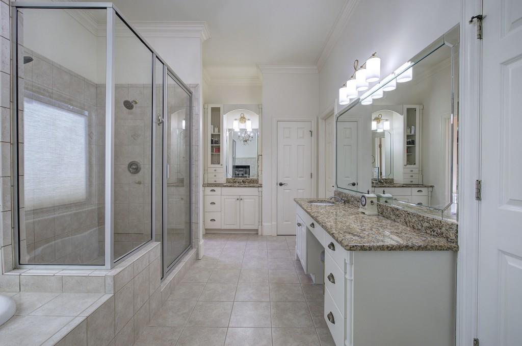2160 Kensington Gates Drive, Kennesaw, Georgia image 43