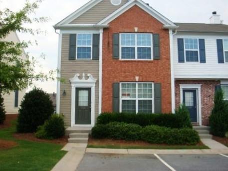 Wonderful end unit in great Alpharetta location; Like new!!!!Completely redone-*****New photos coming***** - New Laminate flooring throughout; New interior paint, fully equipped kitchen features granite countertops, new laminate floors, tiled backsplash, wood cabinets, stainless steel appliances; Large fireside family room, separate diningroom; Vaulted owner's retreat is upstairs with new laminate flooring, new paint, walk-in closet, updated vanities with marble tops and flooring; 2 additional spacious bedrooms with closets; guest bath has updated vanity with marble tops and flooring; Lots of windows allow lots of natural light throughout; Extended tiled patio, relax and enjoy the peaceful and private backyard; Community pool and playground; Top schools; Minutes to Windward; Avalon and Halcyon outdoor malls; Dining, entertainment, shopping. Northpoint mall; downtown Alpharetta; GA400; close to Lake Lanier, /community parks close by****