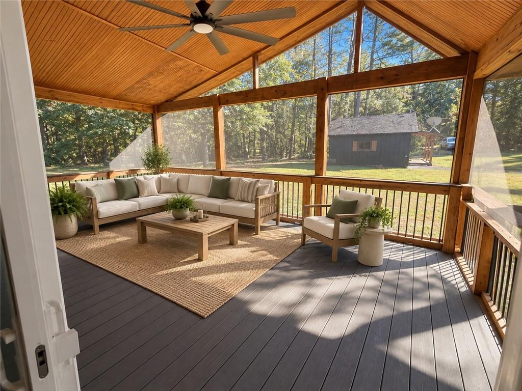 306 Pheasant Run SE