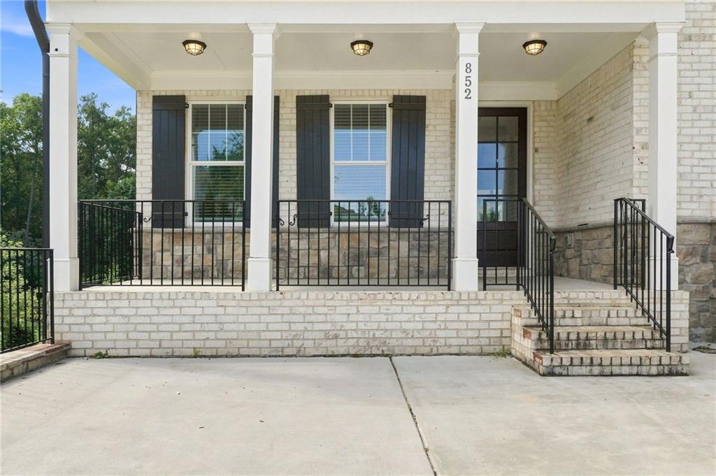 852 Marlay Lane