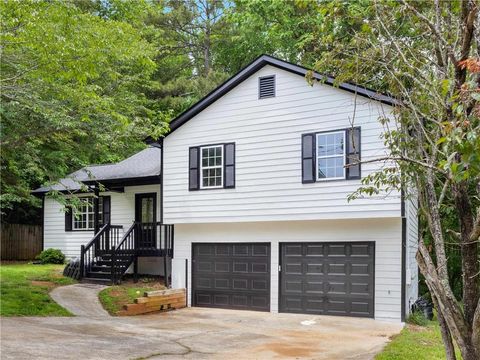Homes For Sale - 225 Hampton Drive<br/> Paulding County, Dallas, GA 30132
