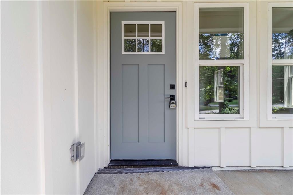 2884 Thompson Circle