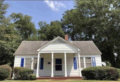 Homes For Sale - 217 Oak Street<br/> Fort Valley, GA 31030