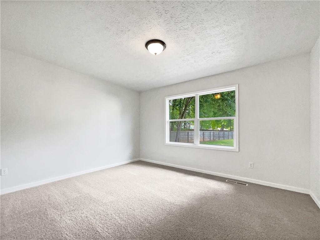 28 Boulder Drive, Carrollton, Georgia image 15