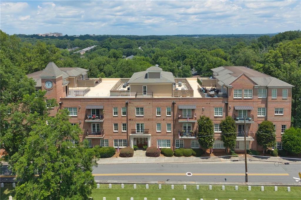351 WASHINGTON Avenue NE 309