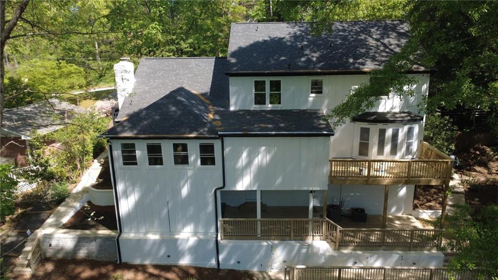 2707 Cosmos Drive NE