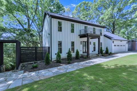 2707 Cosmos Drive NE Atlanta GA 30345