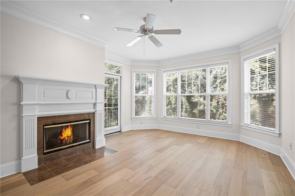 4100 Paces Walk SE 3203