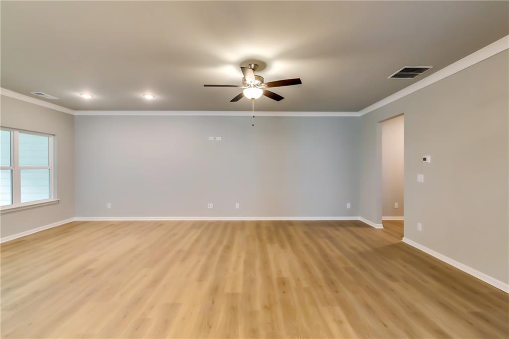 3875 Shelleydale Drive, Powder Springs, Georgia image 7