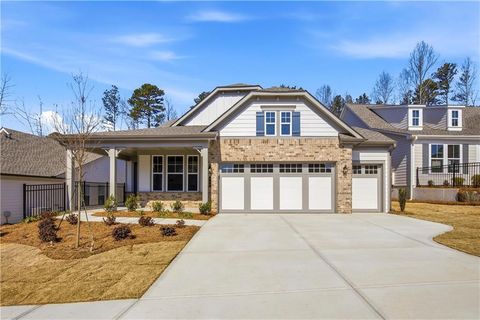 Homes For Sale - 440 Geneva Way<br/> Hoschton, GA 30548
