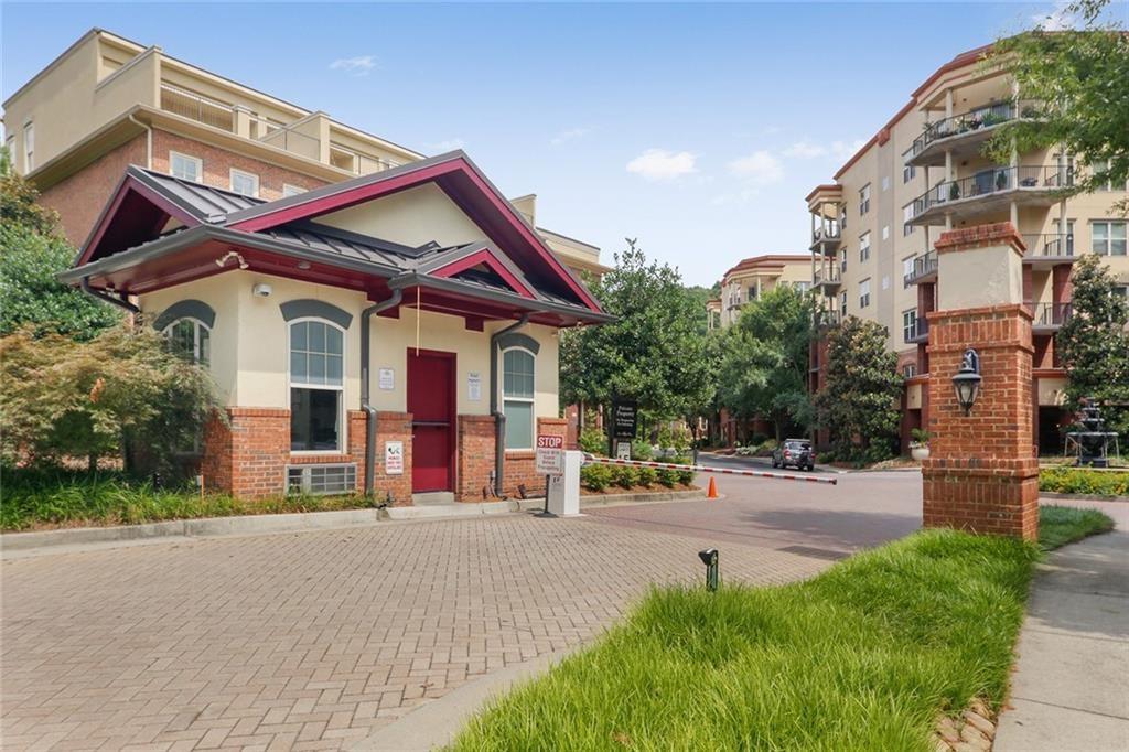 200 River Vista Drive 302