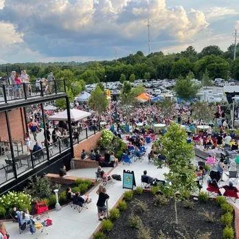 Canton, Georgia 30114, United States, 3 Bedrooms Bedrooms, ,3 BathroomsBathrooms,Residential,Pending,27759