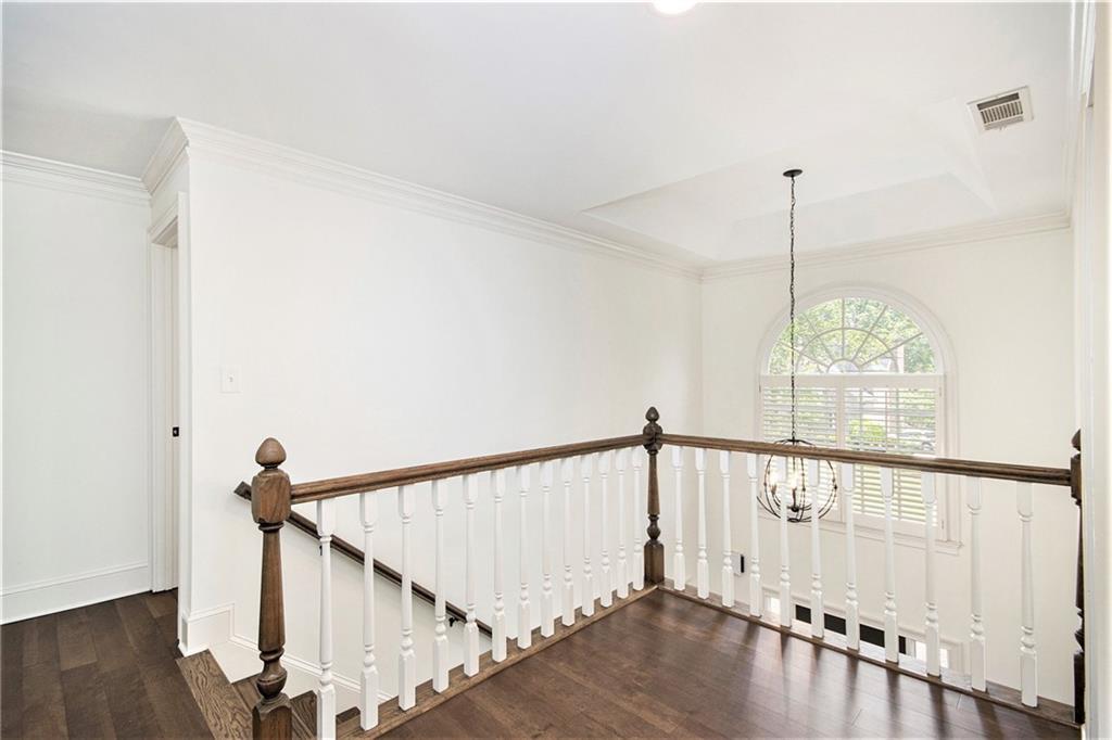 1198 Larson Lane, Marietta, Georgia image 33