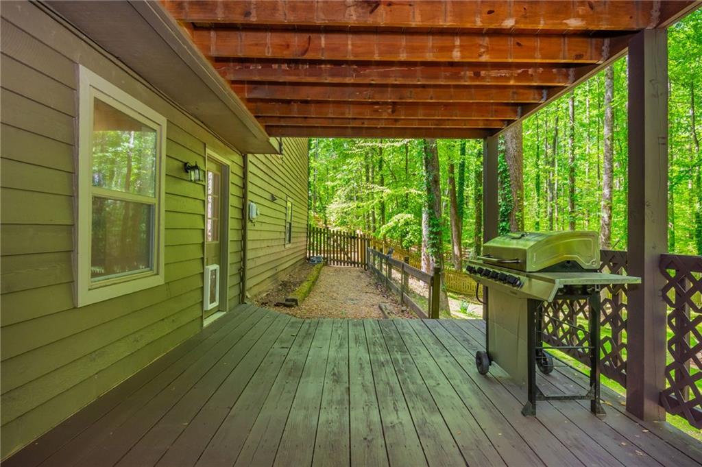 3925 Rock Mill Parkway, Marietta, Georgia image 8