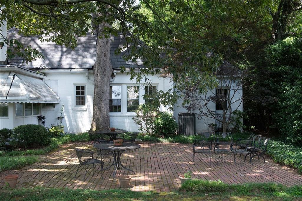 414 Peachtree Battle Avenue NW