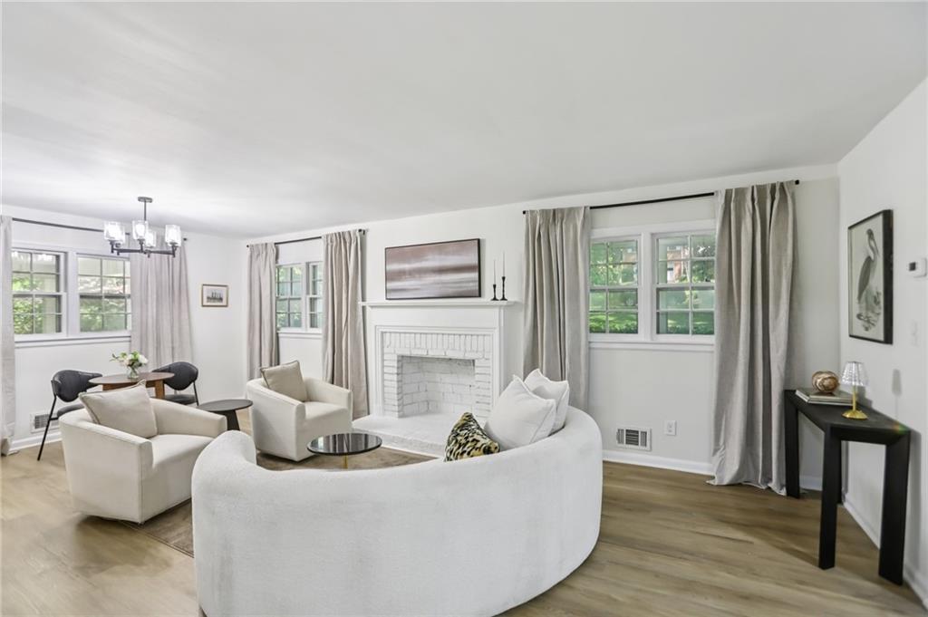 2436 Ovidia Circle SW