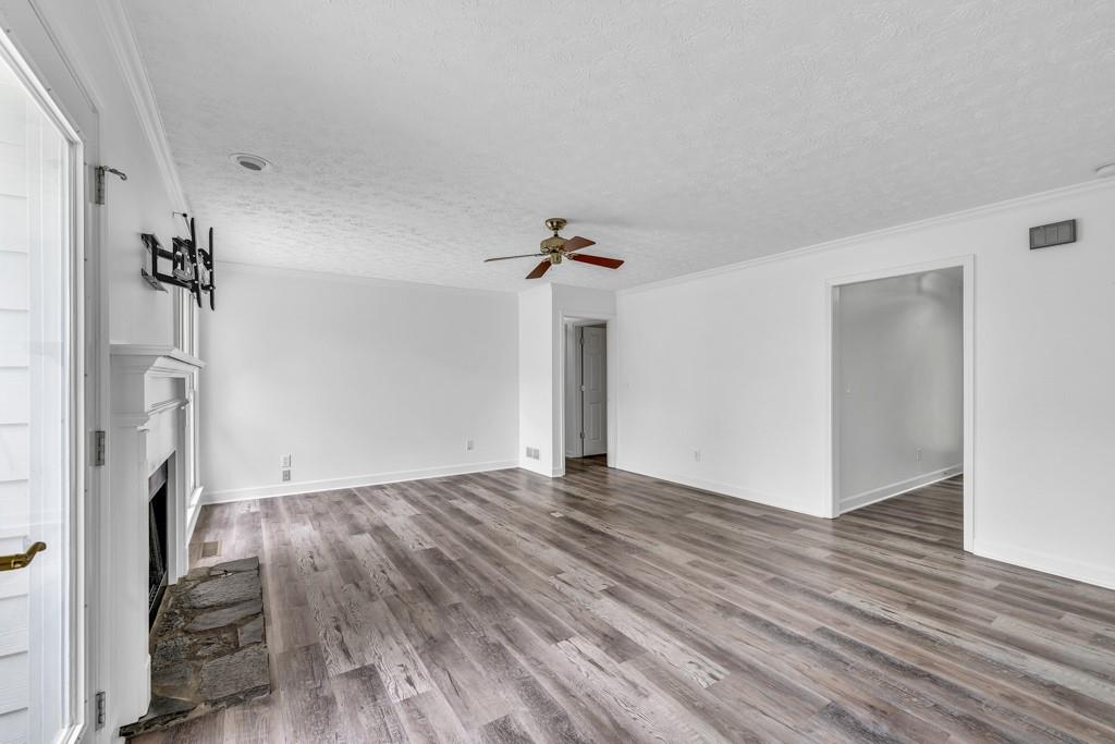 Canon Creek - Residential Lease