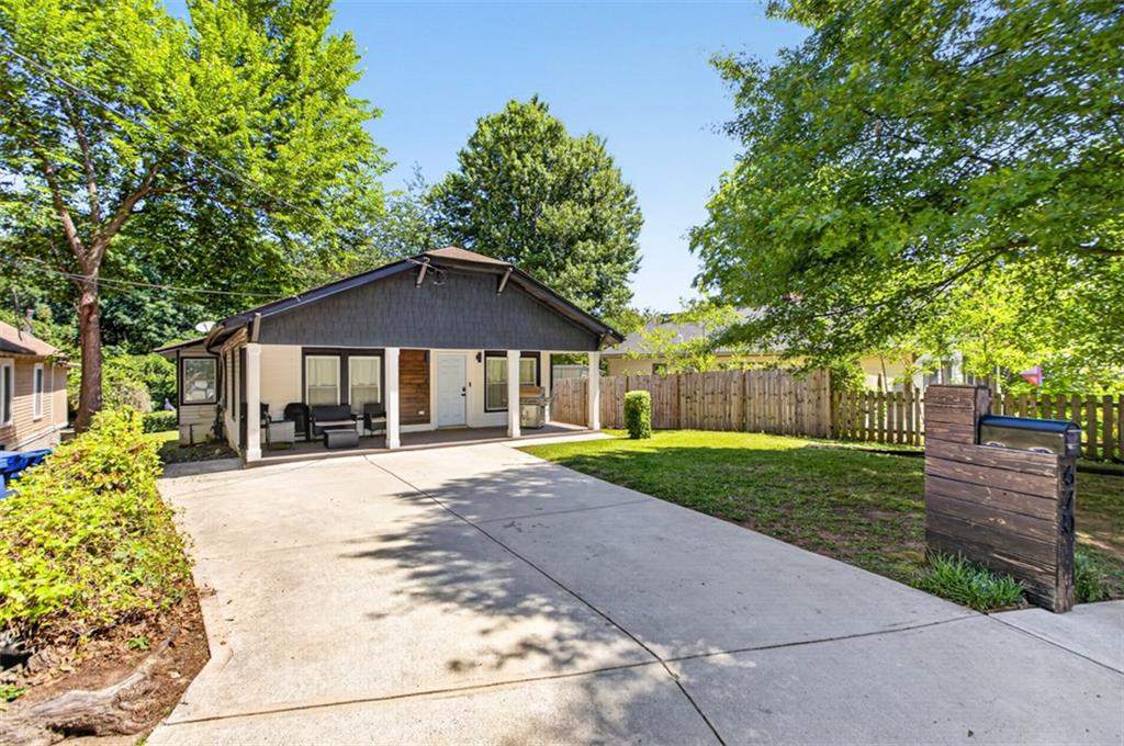 670 Federal Terrace SE