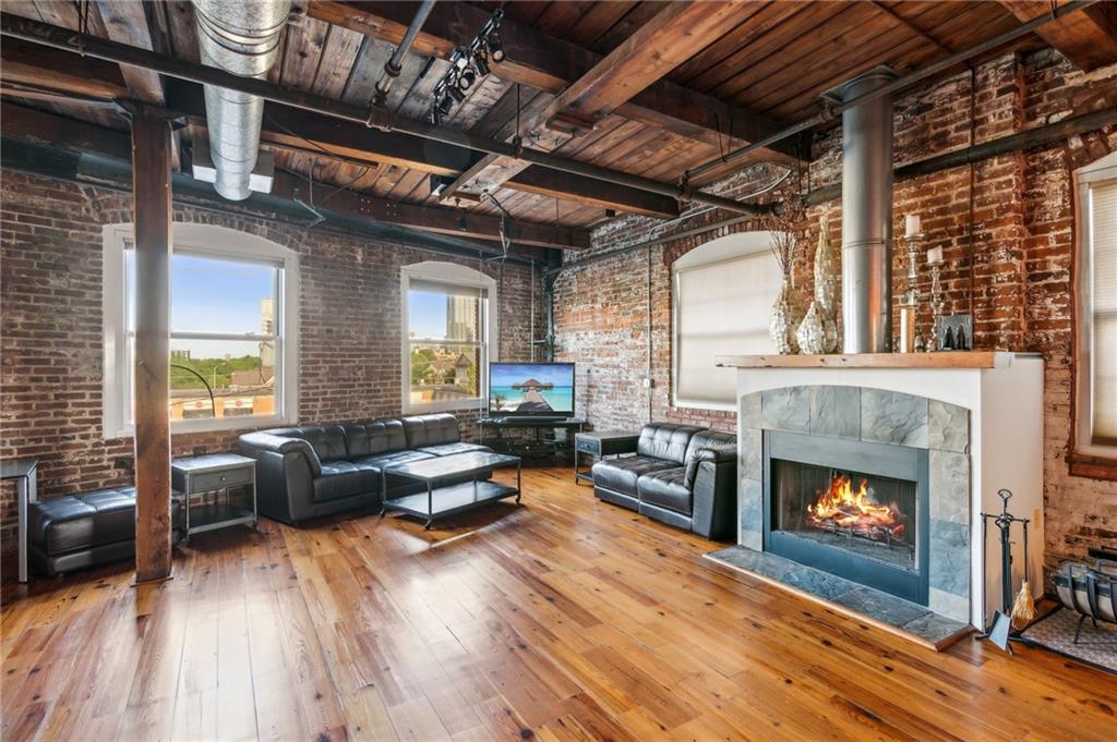 490 Marietta St NW 307