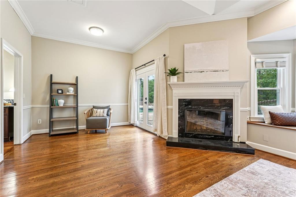 ATLANTA COUNTRY CLUB - Residential