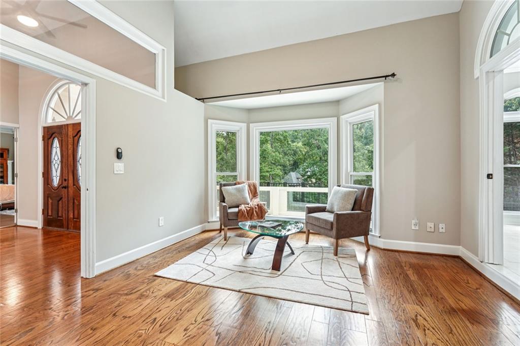 ATLANTA COUNTRY CLUB - Residential
