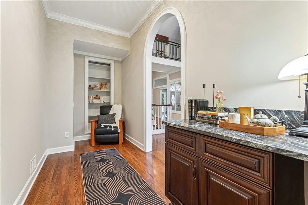 ATLANTA COUNTRY CLUB - Residential