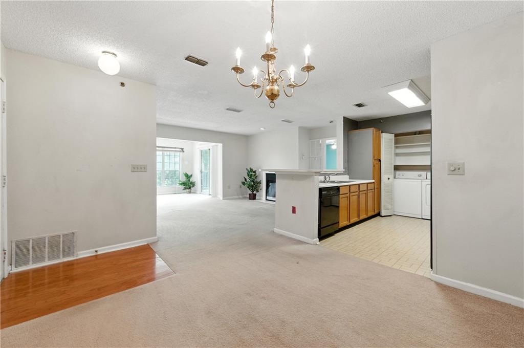 209 Mill Pond Court SE