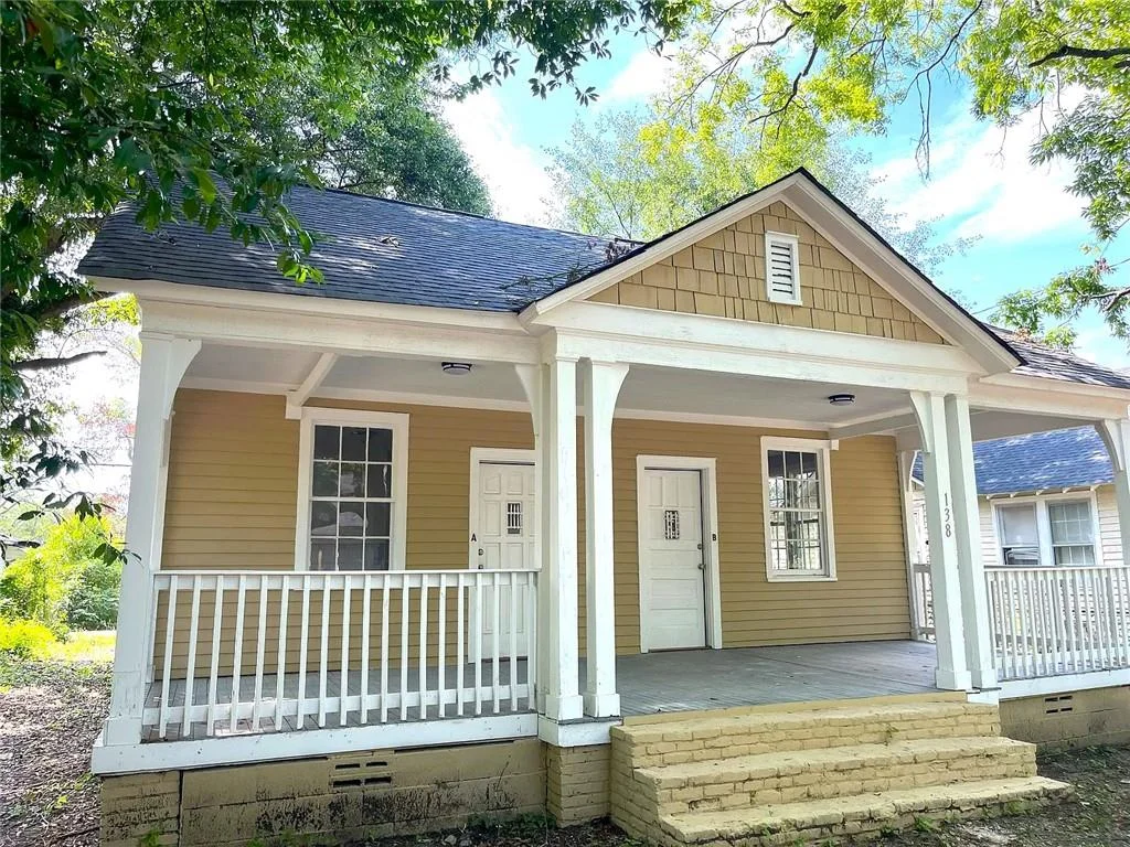 138 Comer Terrace