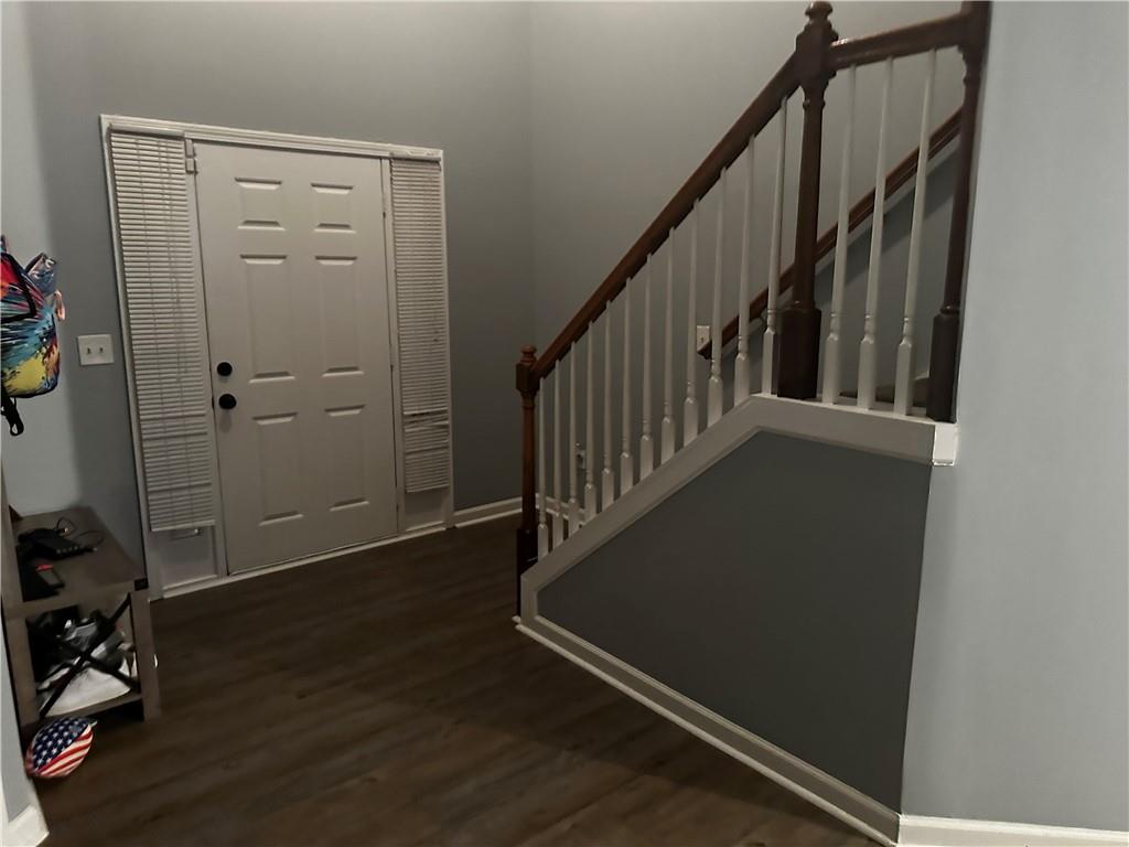 989 Park Knoll Court