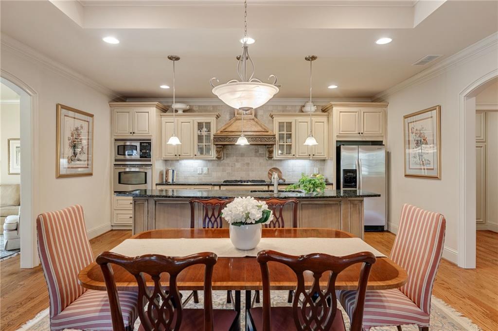 2550 Ballantrae Circle, Cumming, Georgia image 6