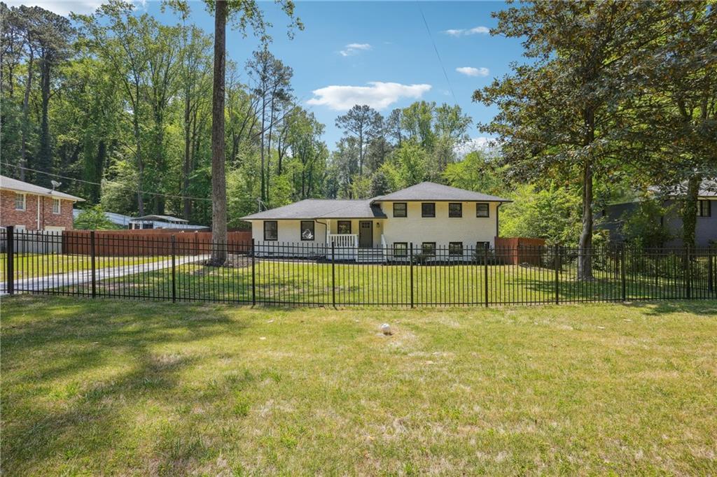 2710 Hayden Drive, East Point, Georgia image 11