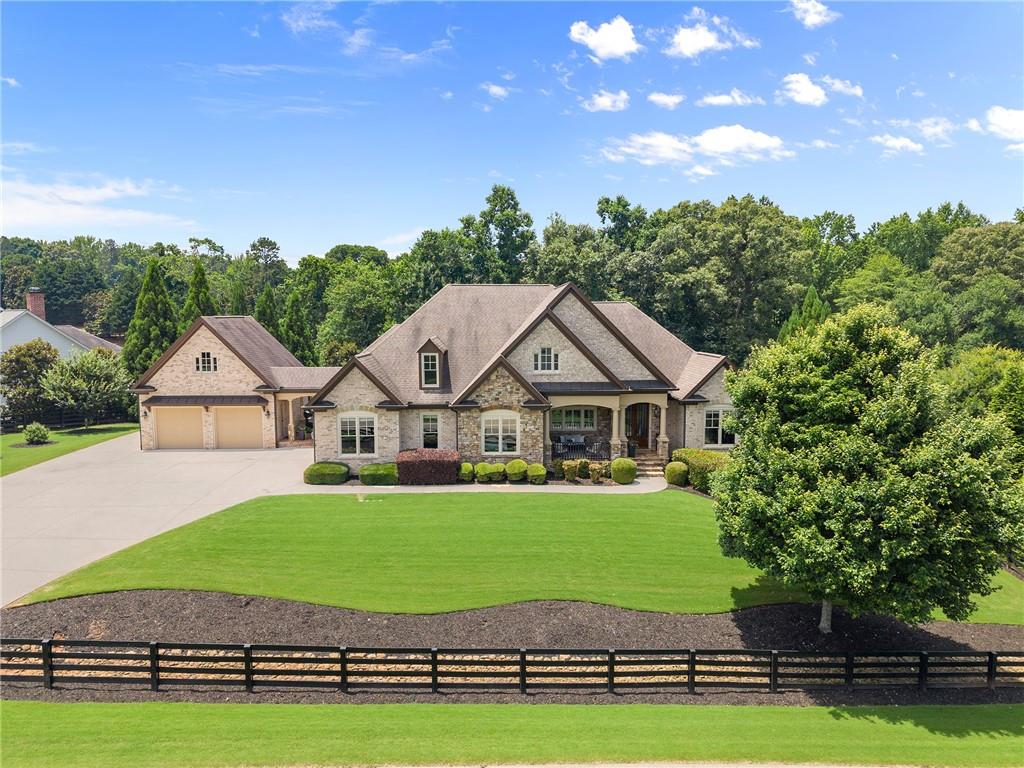 207 Trinity Way