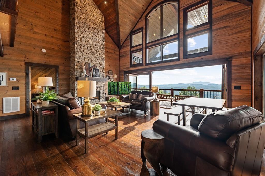 330 Serenity Ridge Lane