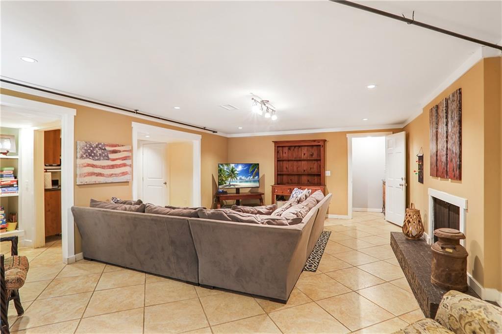 4586 Smoke Rise Lane, Marietta, Georgia image 35