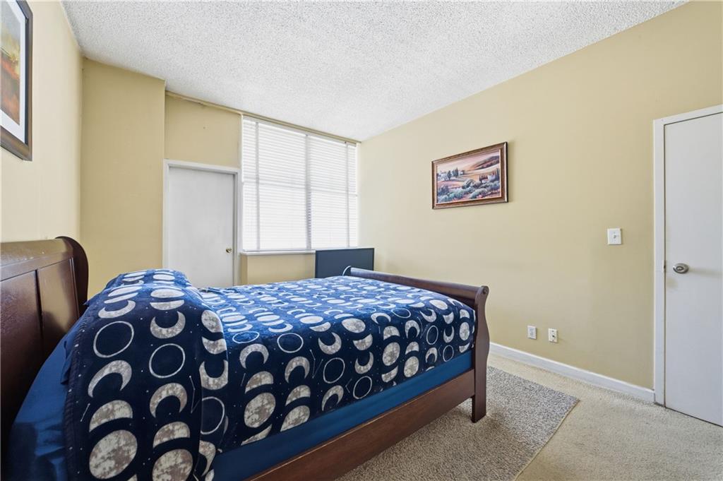 The Habersham Estate - Residential