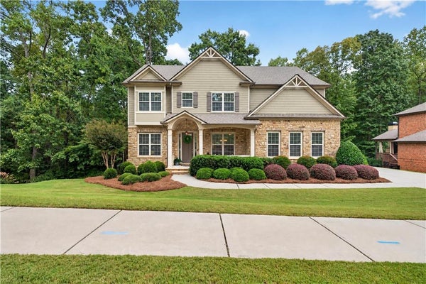 2720 COGBURN LN, ALPHARETTA, GA 30004 - Image e886f614e585aca01309a08fc3fa93f4/93294892