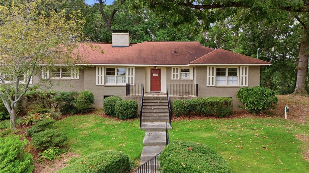 1742 Woodcliff Place