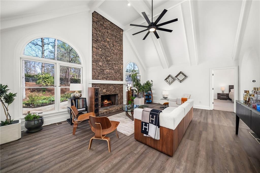 1065 Mid Broadwell Road