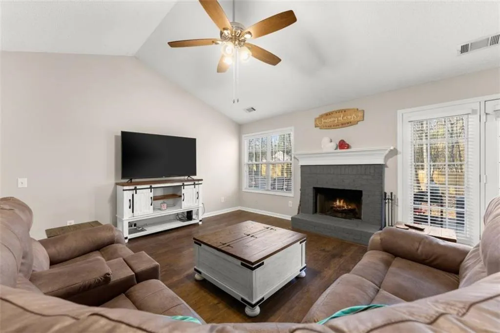 Winder, Georgia 30680, United States, 3 Bedrooms Bedrooms, ,3 BathroomsBathrooms,Residential,Active,10971