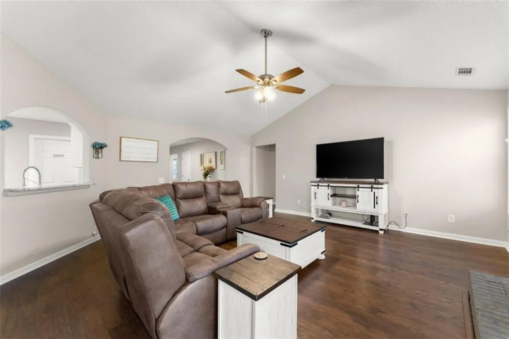 Winder, Georgia 30680, United States, 3 Bedrooms Bedrooms, ,3 BathroomsBathrooms,Residential,Active,10971