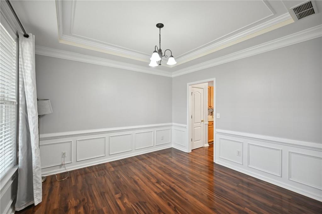 2422 Temple View Drive, Snellville, Georgia image 4