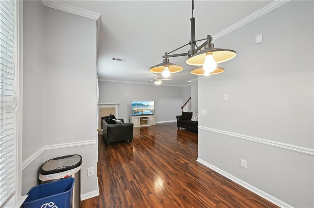 2422 Temple View Drive, Snellville, Georgia image 15